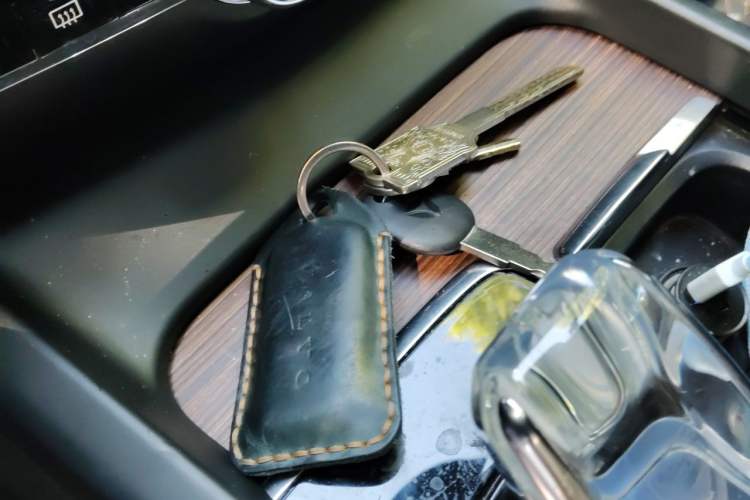 Used Volvo S60 2022 B4 Zhiyuan Luxury Edition Vehicle Key