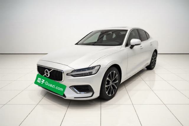 Used Volvo S60 2022 B4 Zhiyi Luxury Edition