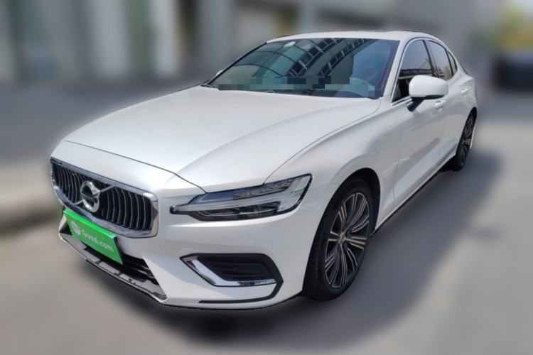 Used Volvo S60 2022 B4 Zhiyuan Luxury Edition Guazi used car, China used car export, Used car for sale, Used cars, Cheapest cars for sale