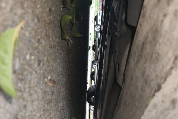 Used Volvo S60 2022 B4 Zhiyi Luxury Edition Chassis Front Left