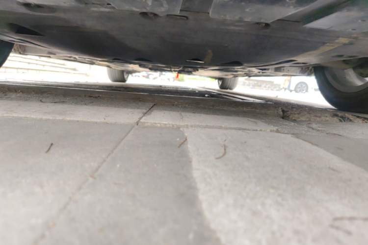 Used Volvo S60 2022 B4 Zhiyi Luxury Edition Chassis Front