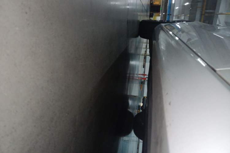 Used Volvo S60 2022 B4 Zhiyuan Luxury Edition Chassis Front Right