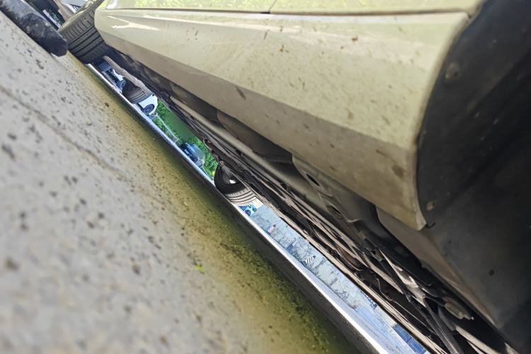 Used Volvo S60 2022 B4 Zhiyuan Sport Edition Chassis Front Right