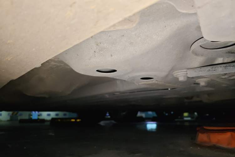 Used Volvo S60 2022 B4 Zhiyi Luxury Edition Chassis Front Right