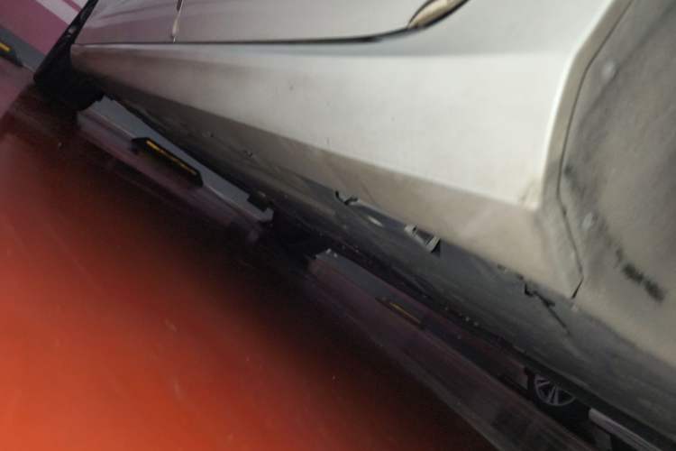 Used Volvo S60 2022 B4 Zhiyi Luxury Edition Chassis Rear Left