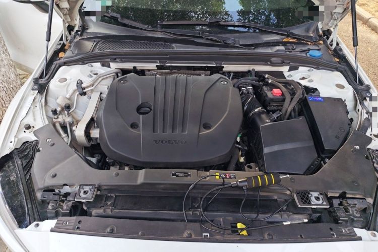 Used Volvo S60 2022 B4 Zhiyi Luxury Edition Engine Bay