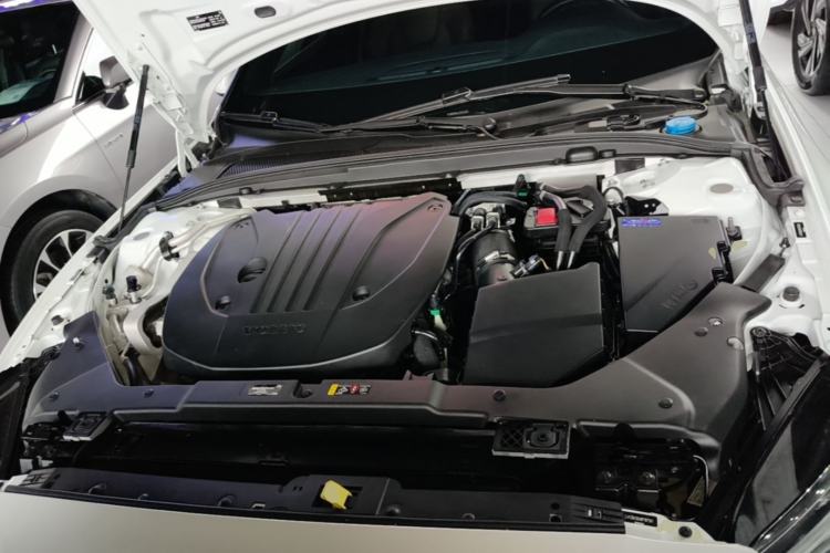 Used Volvo S60 2022 B4 Zhiyi Luxury Edition Engine Bay