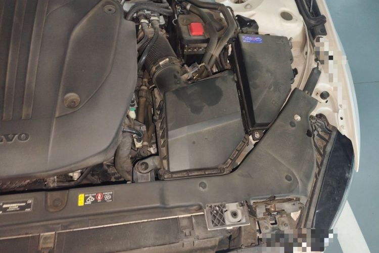 Used Volvo S60 2022 B4 Zhiyi Luxury Edition Engine Bay Left