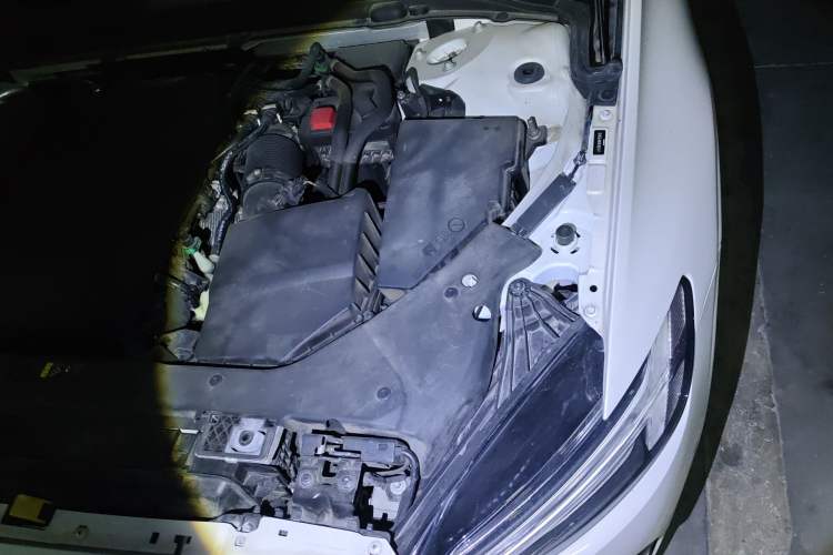Used Volvo S60 2022 B4 Zhiyi Luxury Edition Engine Bay Left