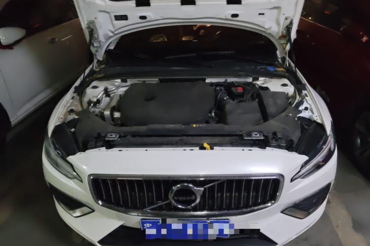 Used Volvo S60 2022 B4 Zhiyi Luxury Edition Engine Bay