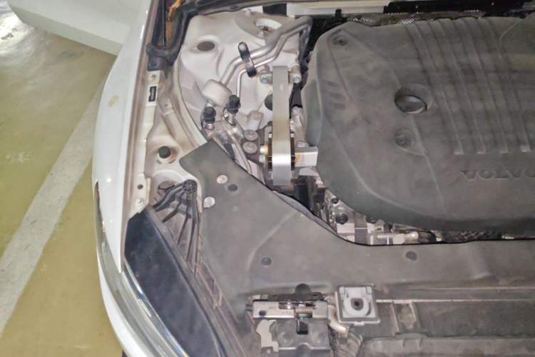 Used Volvo S60 2022 B4 Zhiyuan Luxury Edition Engine Bay Right