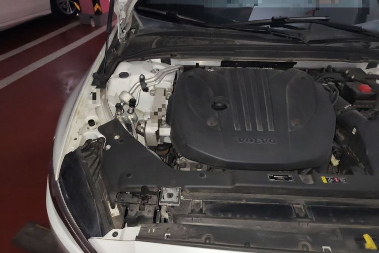 Used Volvo S60 2022 B4 Zhiyi Luxury Edition Engine Bay Right