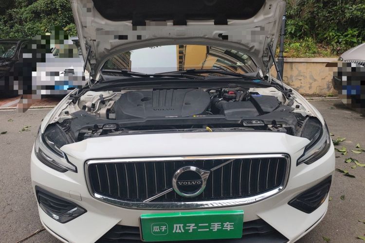 Used Volvo S60 2022 B4 Zhiyi Luxury Edition Engine Bay