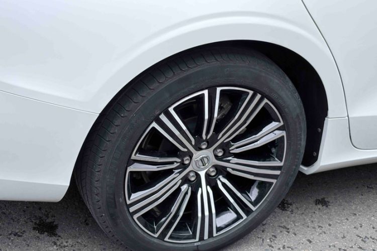 Used Volvo S60 2022 B4 Zhiyuan Luxury Edition Exterior 1