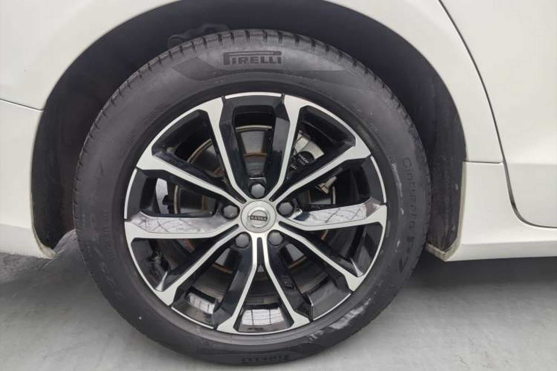 Used Volvo S60 2022 B4 Zhiyi Luxury Edition Exterior 5