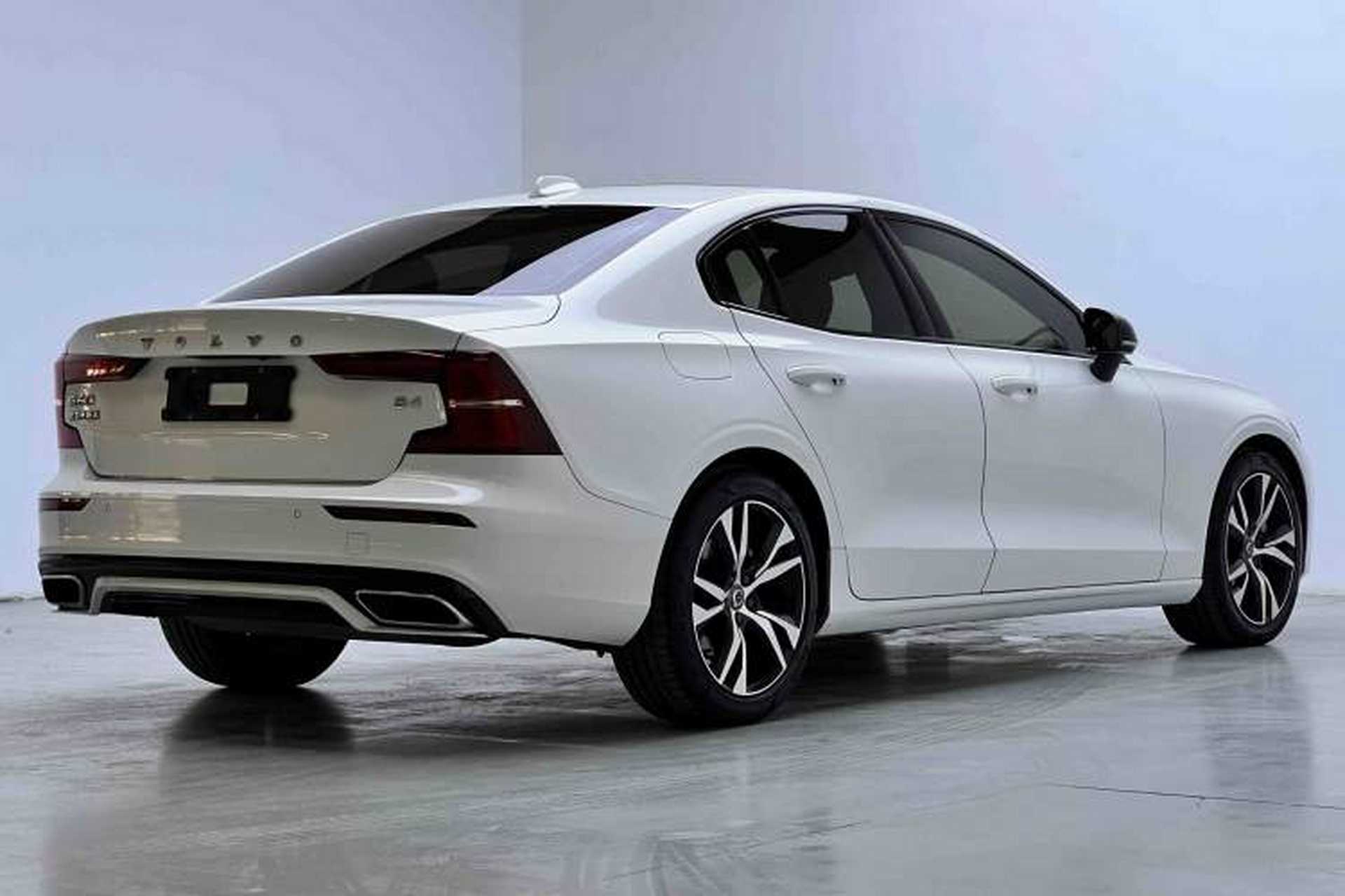 Used Volvo S60 2022 B4 Zhiyuan Sport Edition Exterior 5