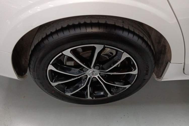 Used Volvo S60 2022 B4 Zhiyi Luxury Edition Exterior 8