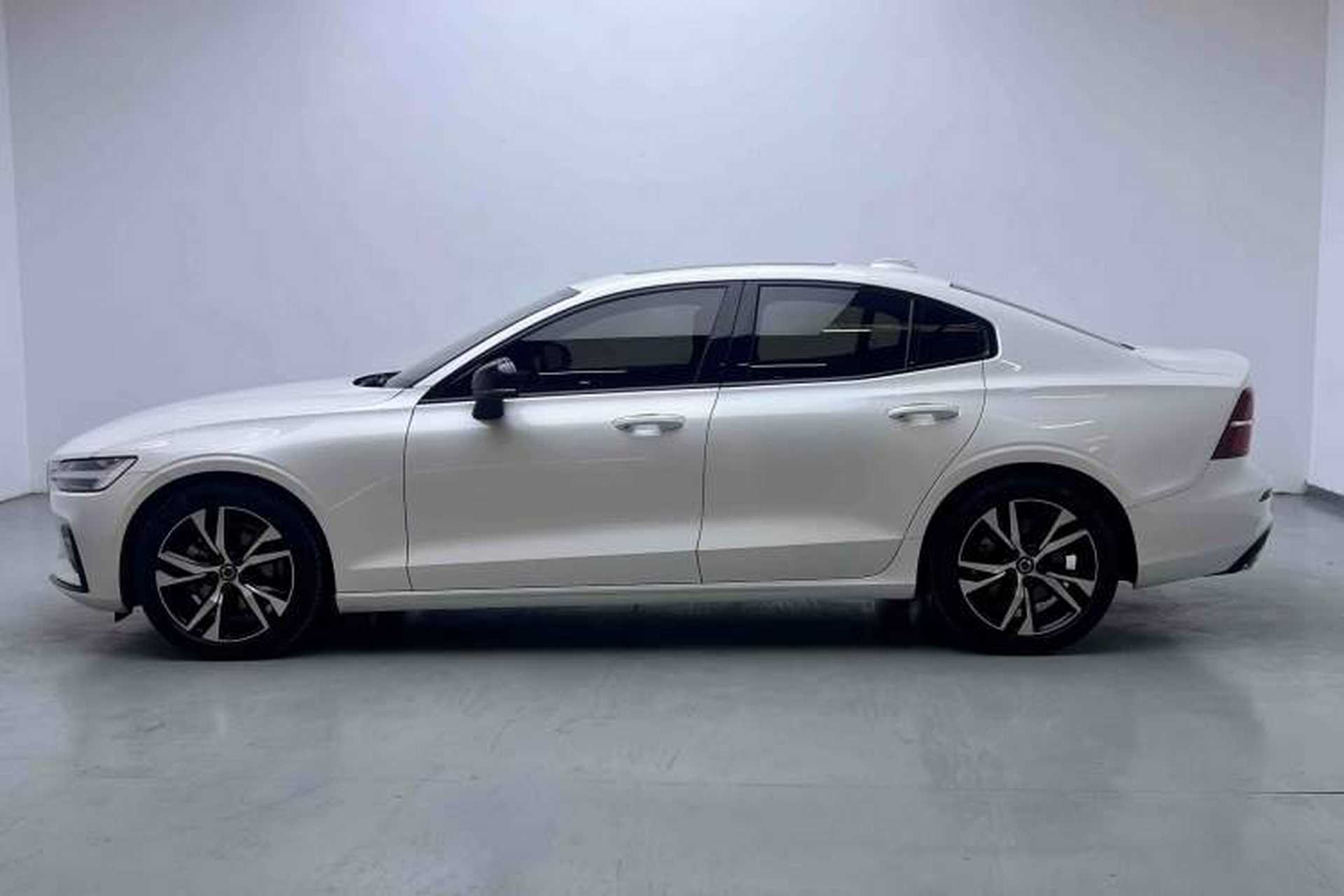Used Volvo S60 2022 B4 Zhiyuan Sport Edition Exterior 8