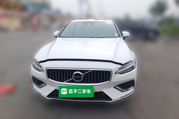 Used Volvo S60 2022 B4 Zhiyi Luxury Edition Front