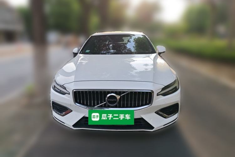 Used Volvo S60 2022 B4 Zhiyi Luxury Edition Front