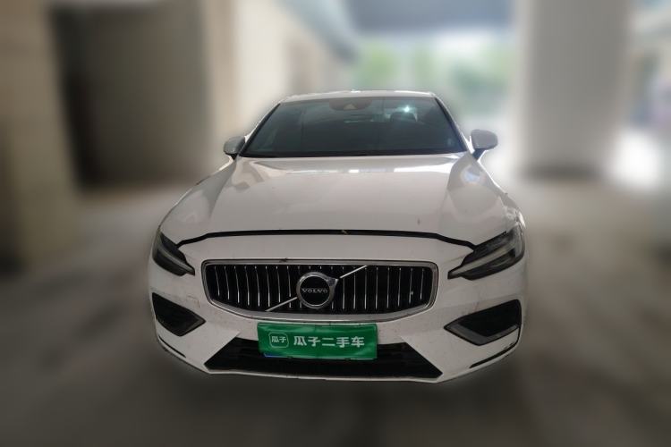 Used Volvo S60 2022 B4 Zhiyi Luxury Edition Front
