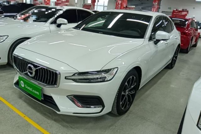 Used Volvo S60 2022 B4 Zhiyi Luxury Edition