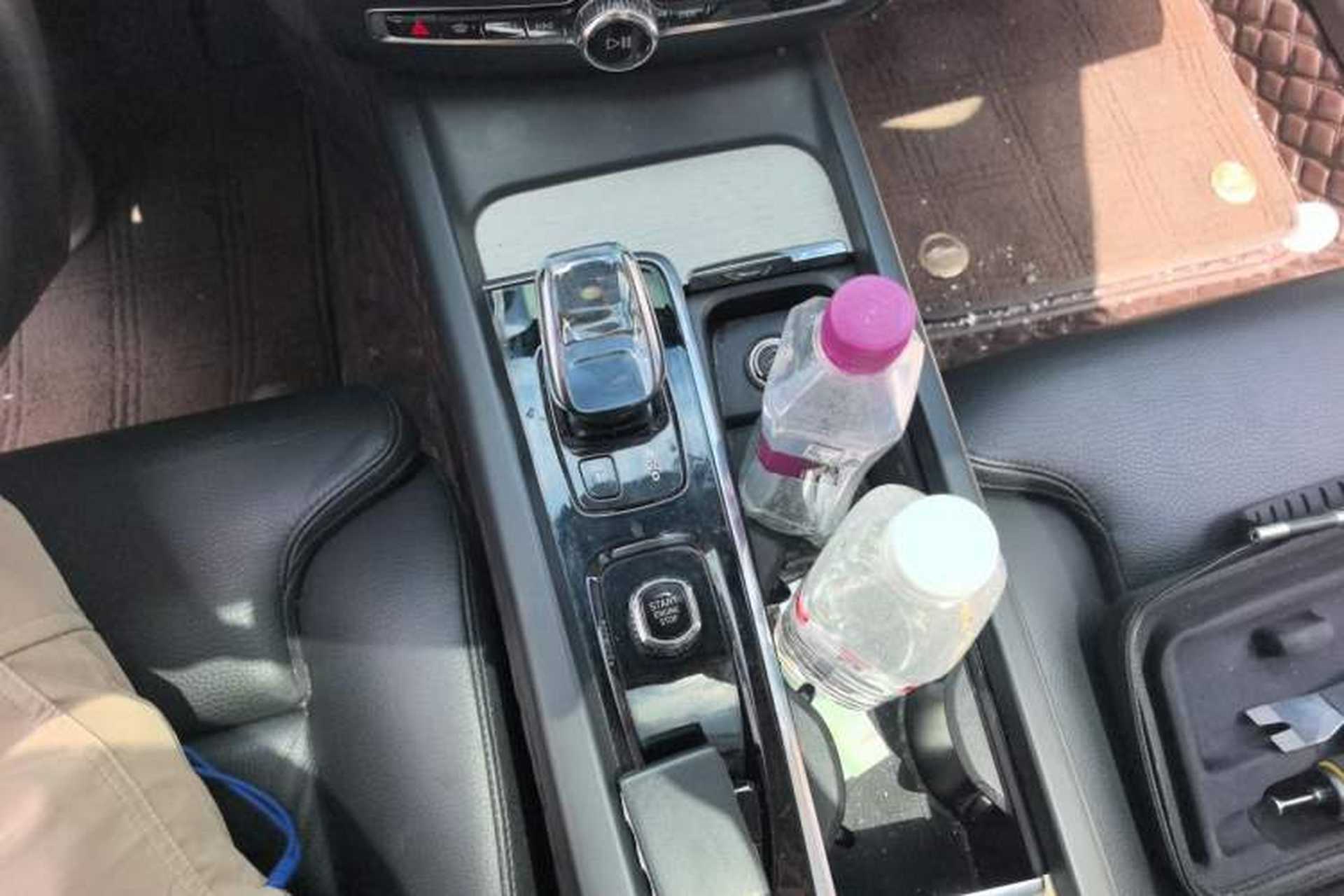 Used Volvo S60 2022 B4 Zhiyuan Luxury Edition Gear Lever