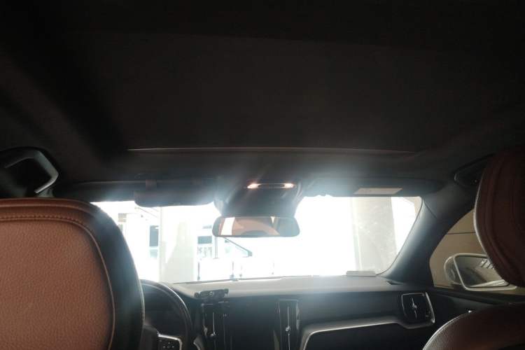 Used Volvo S60 2022 B4 Zhiyi Luxury Edition Headliner