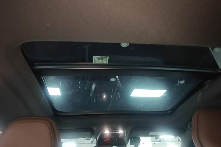 Used Volvo S60 2022 B4 Zhiyi Luxury Edition Headliner