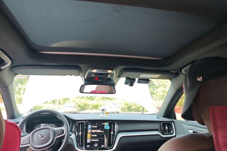 Used Volvo S60 2022 B4 Zhiyi Luxury Edition Headliner