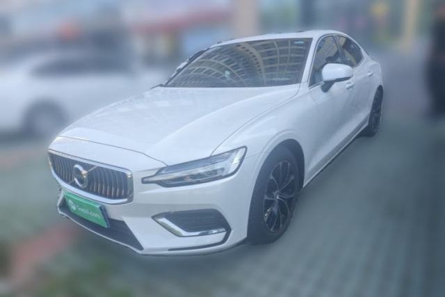 Used Volvo S60 2022 B4 Zhiyi Luxury Edition