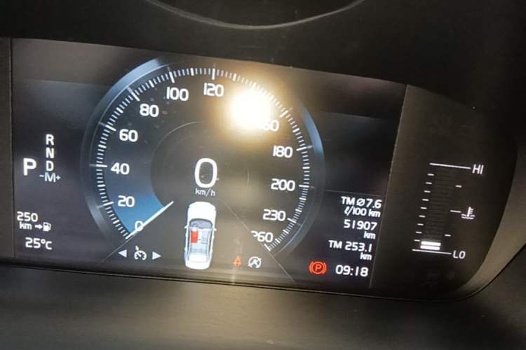 Used Volvo S60 2022 B4 Zhiyi Luxury Edition Instrument Cluster