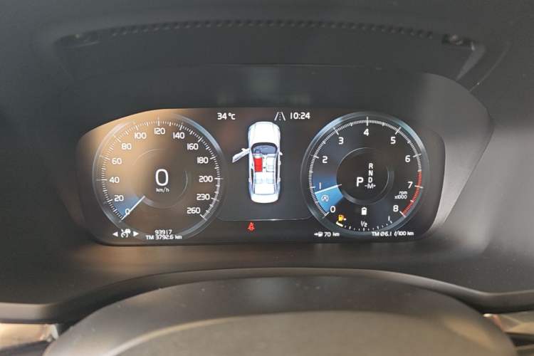 Used Volvo S60 2022 B4 Zhiyuan Luxury Edition Instrument Cluster