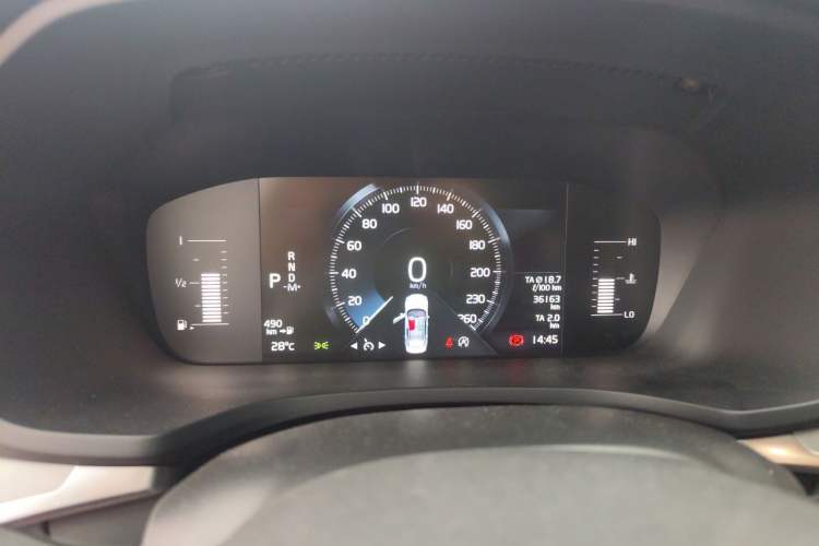 Used Volvo S60 2022 B4 Zhiyi Luxury Edition Instrument Cluster