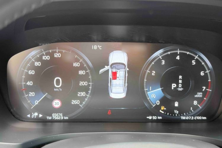 Used Volvo S60 2022 B4 Zhiyuan Luxury Edition Instrument Cluster