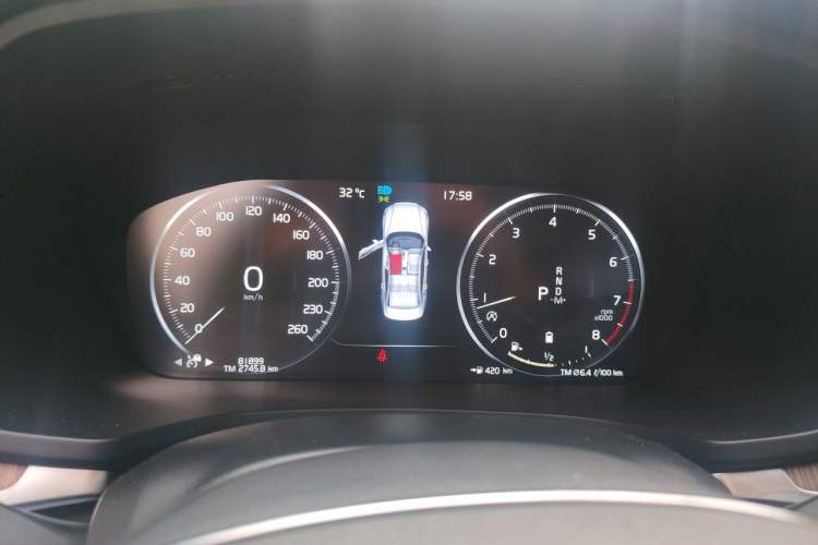 Used Volvo S60 2022 B4 Zhiyuan Luxury Edition Instrument Cluster