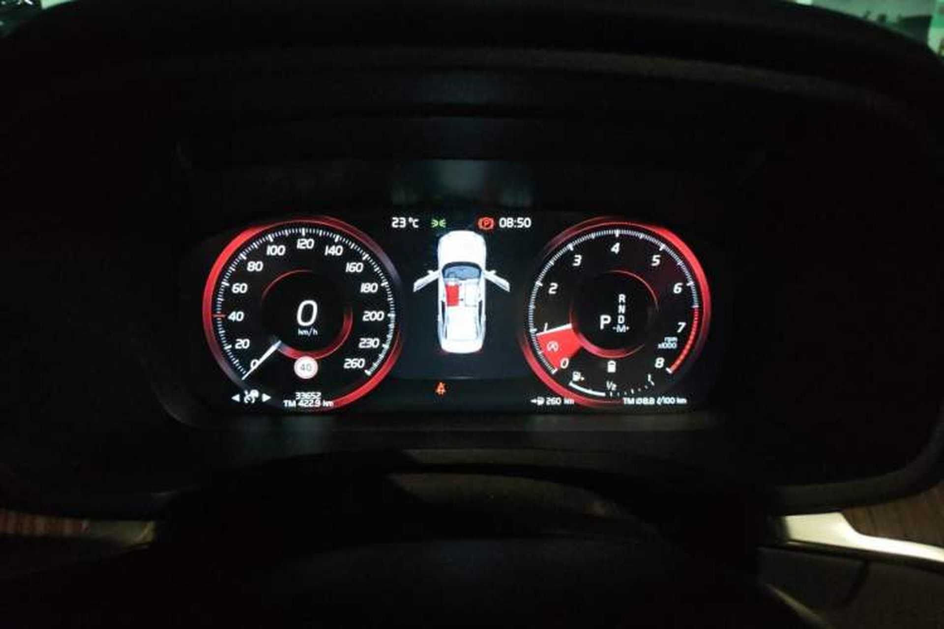 Used Volvo S60 2022 B4 Zhiyuan Luxury Edition Instrument Cluster