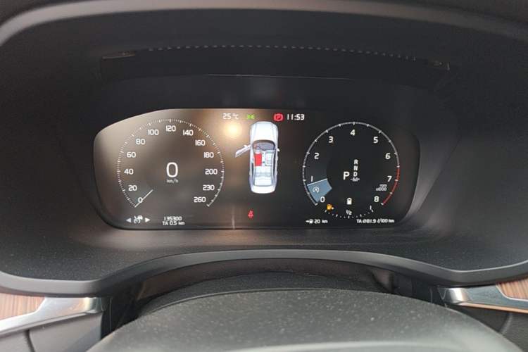 Used Volvo S60 2022 B4 Zhiyuan Luxury Edition Instrument Cluster