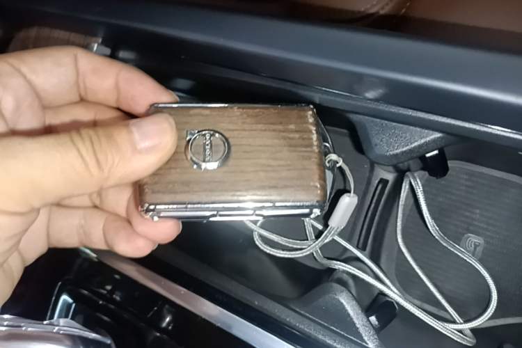 Used Volvo S60 2022 B4 Zhiyuan Luxury Edition Interior 1