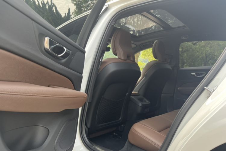 Used Volvo S60 2022 B4 Zhiyuan Luxury Edition Interior 3
