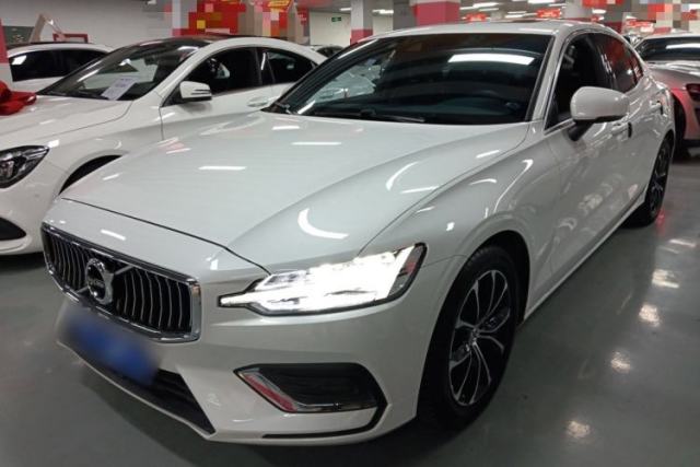 Used Volvo S60 2022 B4 Zhiyi Luxury Edition