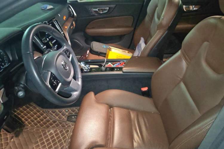 Used Volvo S60 2022 B4 Zhiyuan Luxury Edition Left Front Seat
