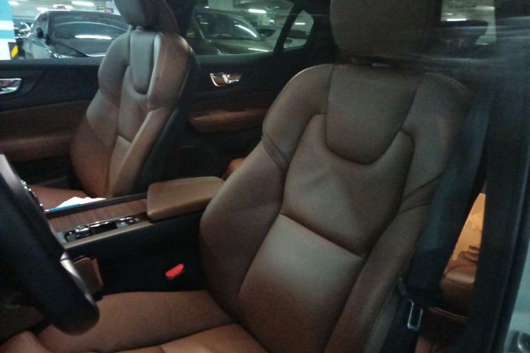 Used Volvo S60 2022 B4 Zhiyuan Luxury Edition Left Front Seat