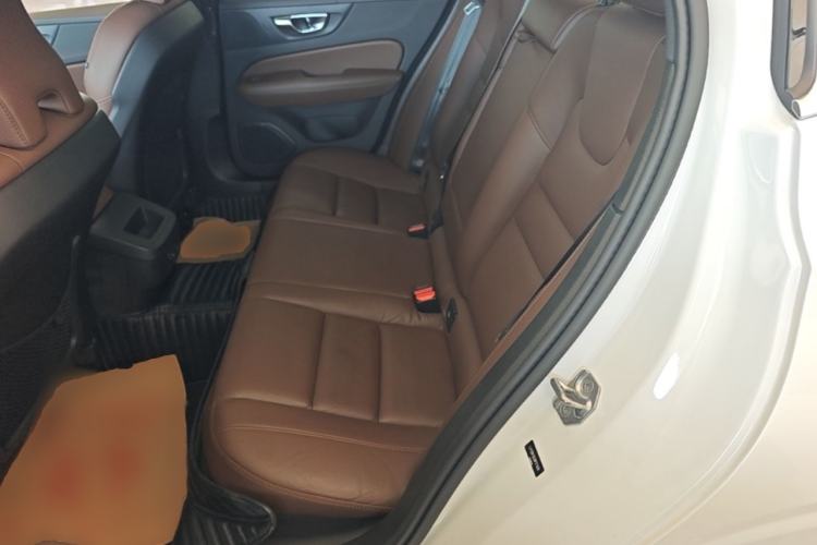 Used Volvo S60 2022 B4 Zhiyuan Luxury Edition Left Rear Seat
