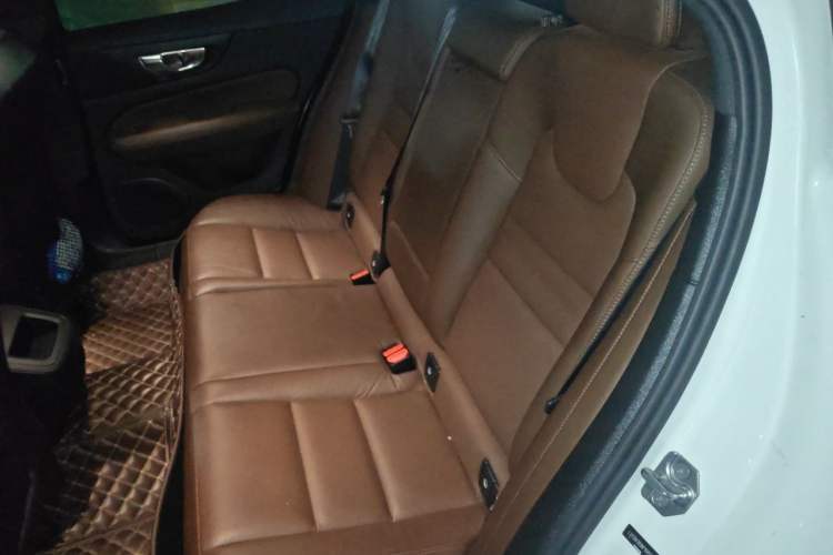 Used Volvo S60 2022 B4 Zhiyuan Luxury Edition Left Rear Seat