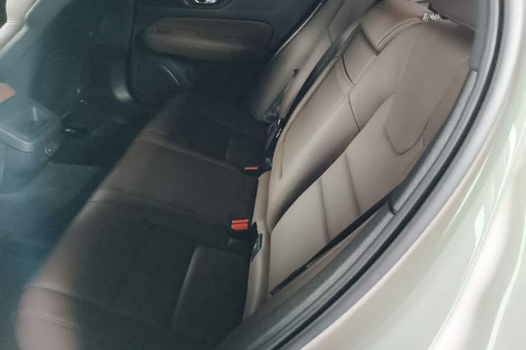 Used Volvo S60 2022 B4 Zhiyi Luxury Edition Left Rear Seat