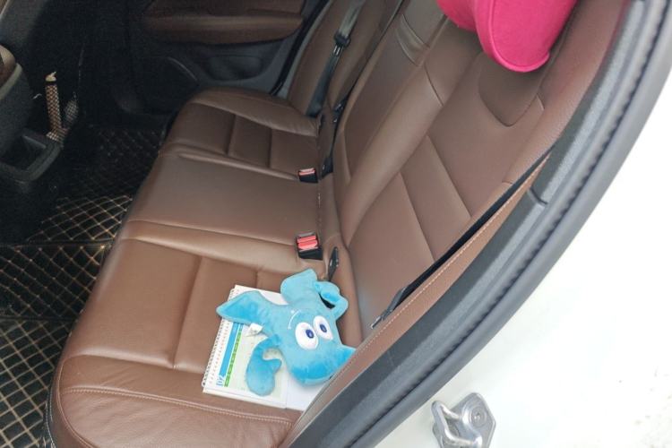 Used Volvo S60 2022 B4 Zhiyi Luxury Edition Left Rear Seat
