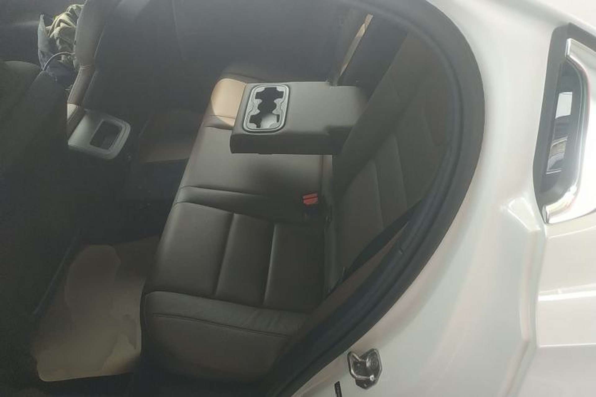 Used Volvo S60 2022 B4 Zhiyi Luxury Edition Left Rear Seat