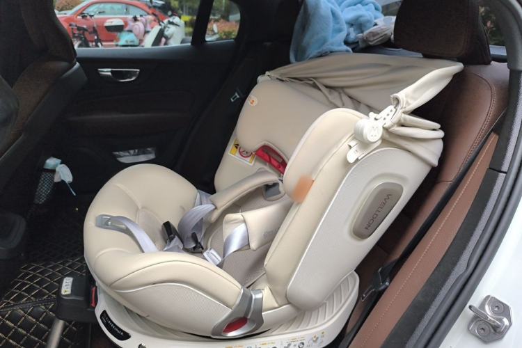 Used Volvo S60 2022 B4 Zhiyi Luxury Edition Left Rear Seat