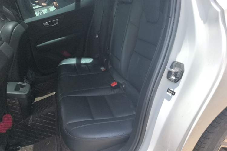Used Volvo S60 2022 B4 Zhiyuan Luxury Edition Left Rear Seat